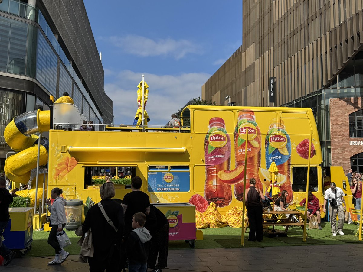 Sam Bannister ๐๐ (@sambanphoto) on Twitter photo <a href="/DailyPicTheme2/">Daily Picture Theme</a> Liptons bus in Liverpool a few weeks ago. I was given a peach not #lemon taster ๐๐
#DailyPictureTheme <a href="/DailyPicTheme2/">Daily Picture Theme</a> Liptons bus in Liverpool a few weeks ago. I was given a peach not #lemon taster ๐๐
#DailyPictureTheme