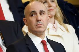 Gaz Elliott (@gazelliottmufc) on Twitter photo Fuck off back too man city you scumbag #GlazersOut #GlazersOutRatcliffeOut #Mufc
<a href="/OmarBerrada/">Omar Berrada</a> Fuck off back too man city you scumbag #GlazersOut #GlazersOutRatcliffeOut #Mufc
<a href="/OmarBerrada/">Omar Berrada</a>