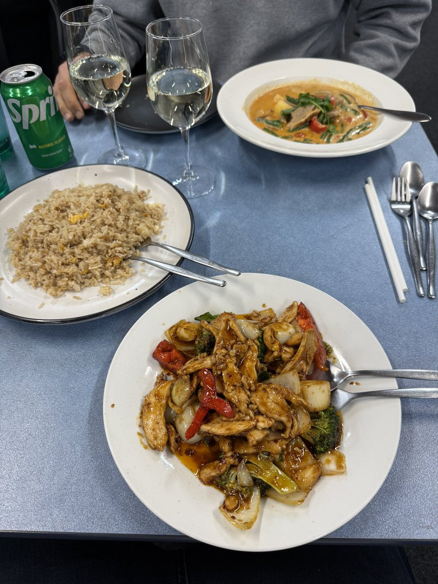 mitchellbeer tweet media