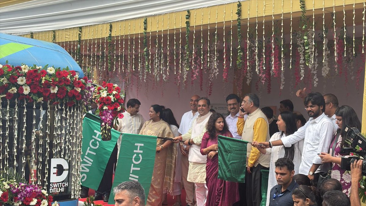 Sourabh Bakshi (@sourabhbakshi_) on Twitter photo Applause for <a href="/drpankajbjp/">Pankaj Kumar Singh</a>
, Delhi Transport Minister, for relaunching U-Special buses for Delhi University students. Kudos for prioritizing youth mobility! #ThankyouDrPankajSingh Applause for <a href="/drpankajbjp/">Pankaj Kumar Singh</a>
, Delhi Transport Minister, for relaunching U-Special buses for Delhi University students. Kudos for prioritizing youth mobility! #ThankyouDrPankajSingh