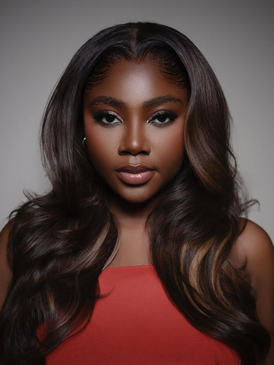 👸: Omolola Ige

•Graduate of Mass Communication/Media Studies (Bsc)
•Graduate Public Relations, Advertising &amp; Applied Communications (MSc)
•Head Of Marketing Sony Music Entertainment, West Africa
•Marketing &amp; Communications professional
•Expert in Creative &amp; digital