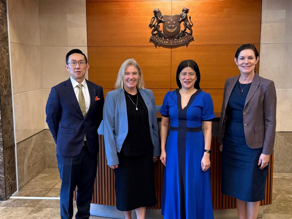 On 22 August, H.E. Joanna Anderson together with H.E. Gabrielle Rush paid a courtesy call on Deputy Secretary Foo Chi Hsia in Singapore.

2025 marks a special year as we celebrate significant milestones in our bilateral and regional partnerships. 🇳🇿🤝🇸🇬
 instagram.com/p/DN5GSiREVyw/…