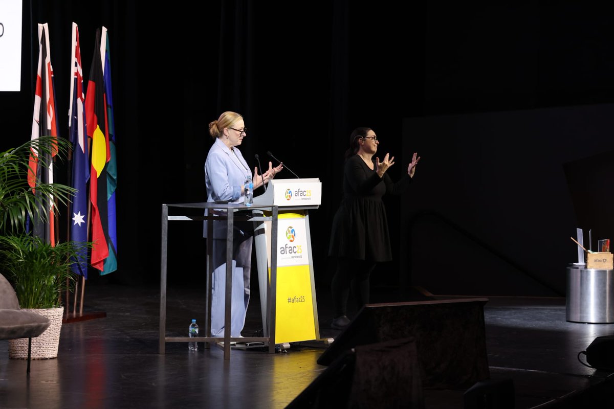 AFACnews's tweet photo. Author and Journalist, Leigh Sales AM provides the closing keynote address 'Any ordinary day: Blindsides, resilience, and what happens after the worst day of your life' at #AFAC25. https://t.co/5AEyvUBVlV