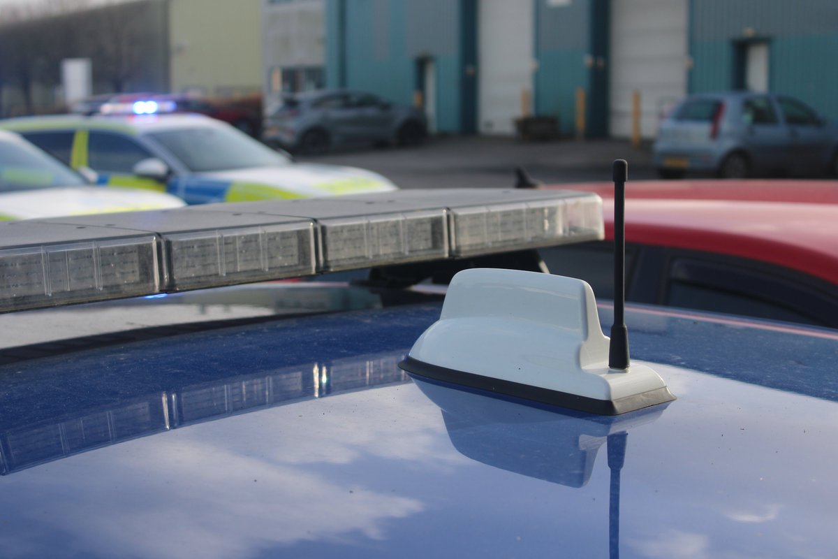 The 'Mallard' Antenna is a compact multifunction MiMo solution supporting up to 9 functions via a single hole roof mount. ESN ready and Airwave compatible, it is future proof for the UK transition. Learn more and request a quote: lnkd.in/eCkkyptF #Antenna #MiMo #ESN