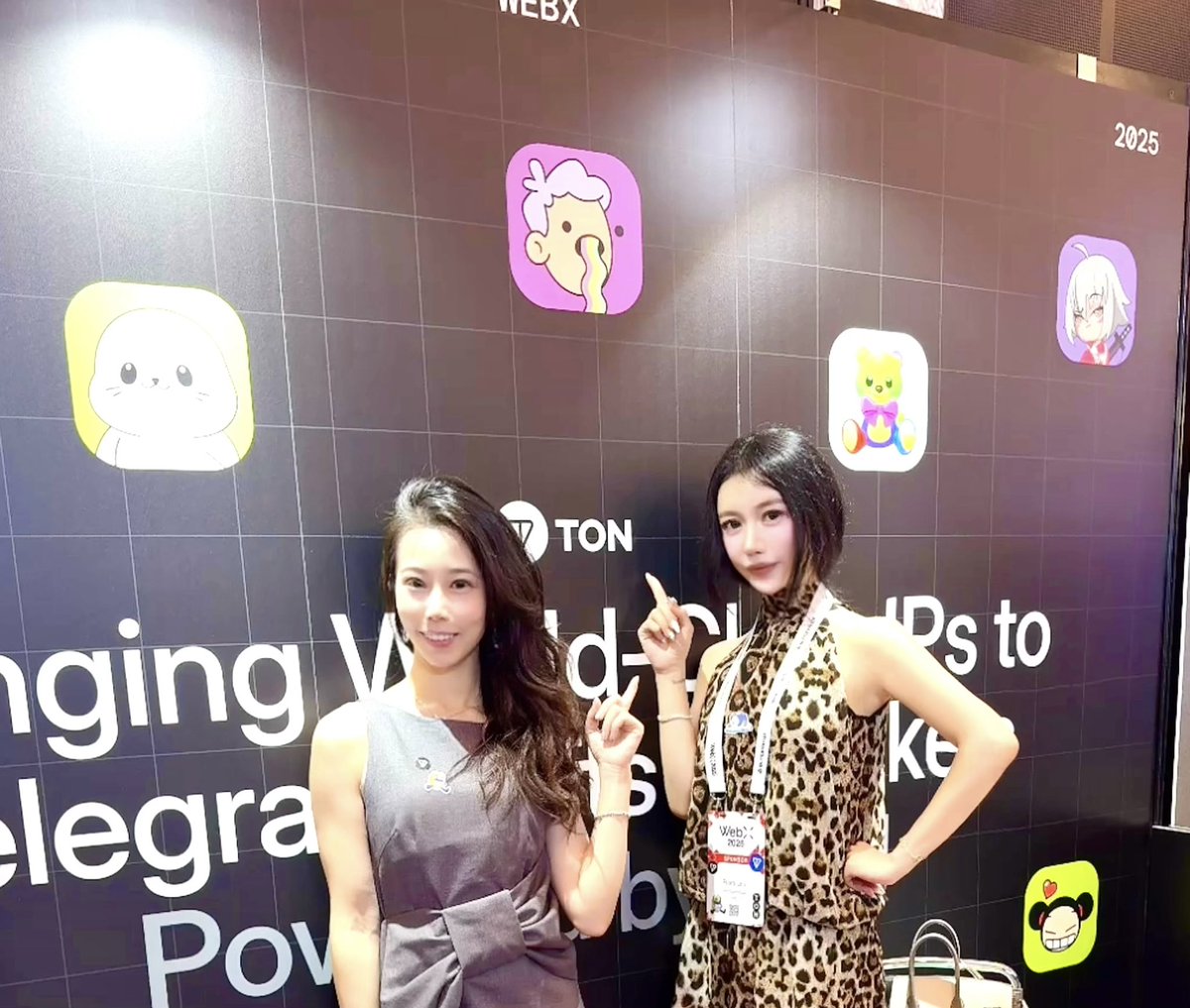 floraaaaal's tweet image. #webx so prod of my girl @YukiVerse_HK 
@TONEastAsia