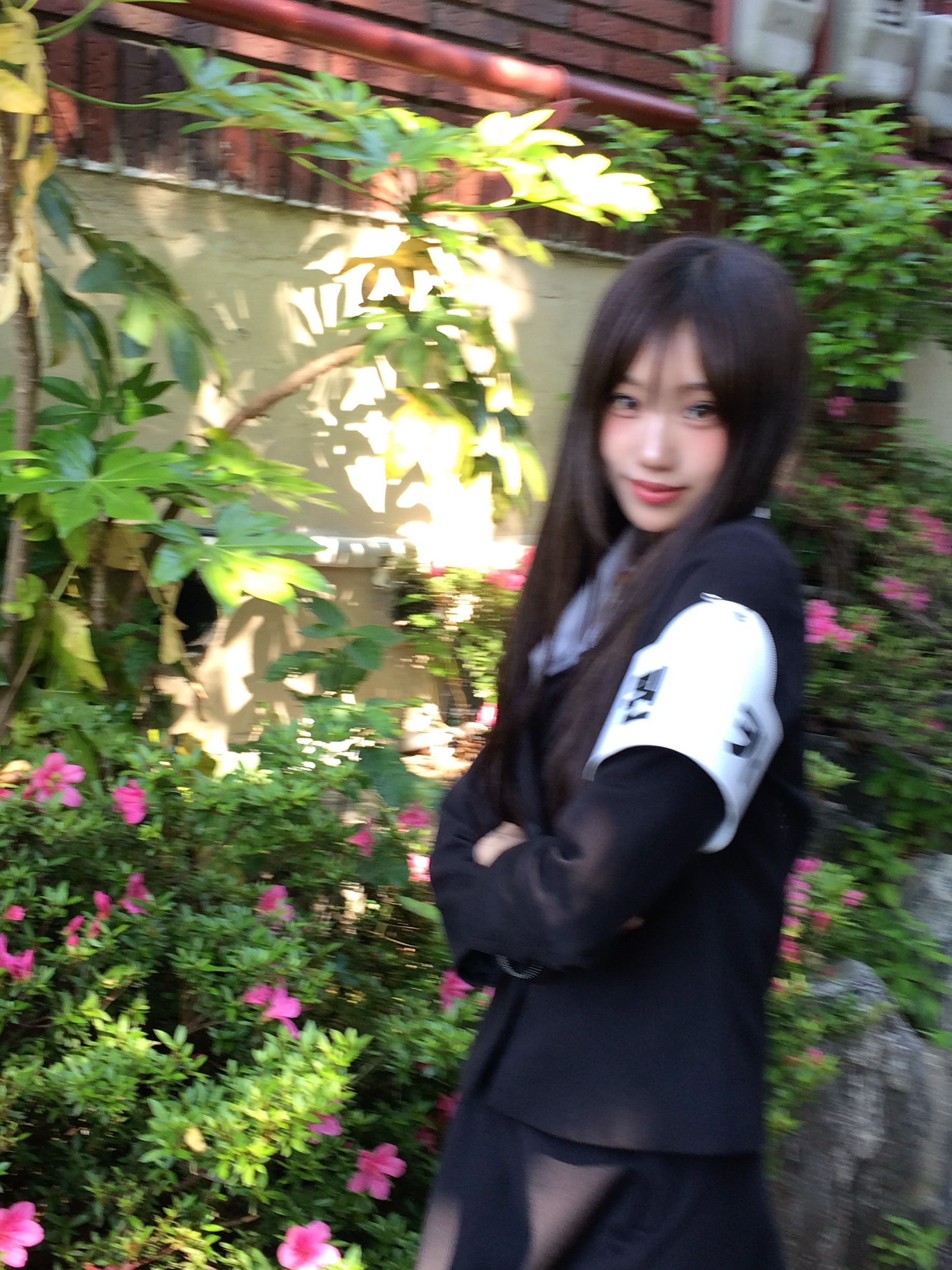 izunaページ izunaページ izna】大正解プロフィール写真が公開！いよいよ始動