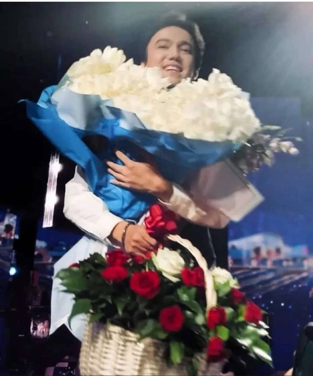 Green. Dimash OMIR OTER MV tweet media