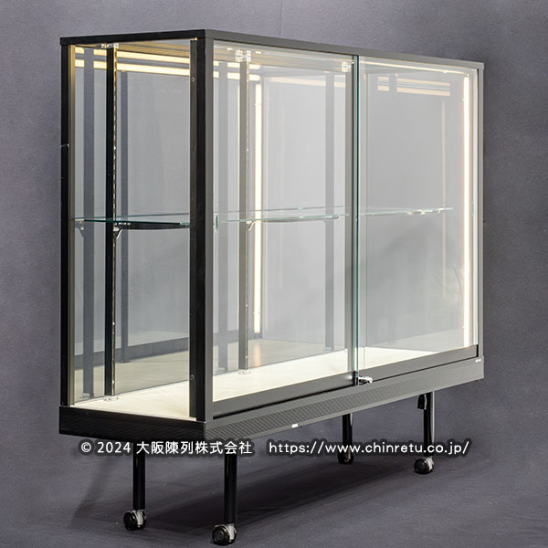 アパレル　陳列棚　ガラスケース　展示 アパレル 陳列棚 ガラスケース 展示 アパレル陳列棚ガラスケース展示