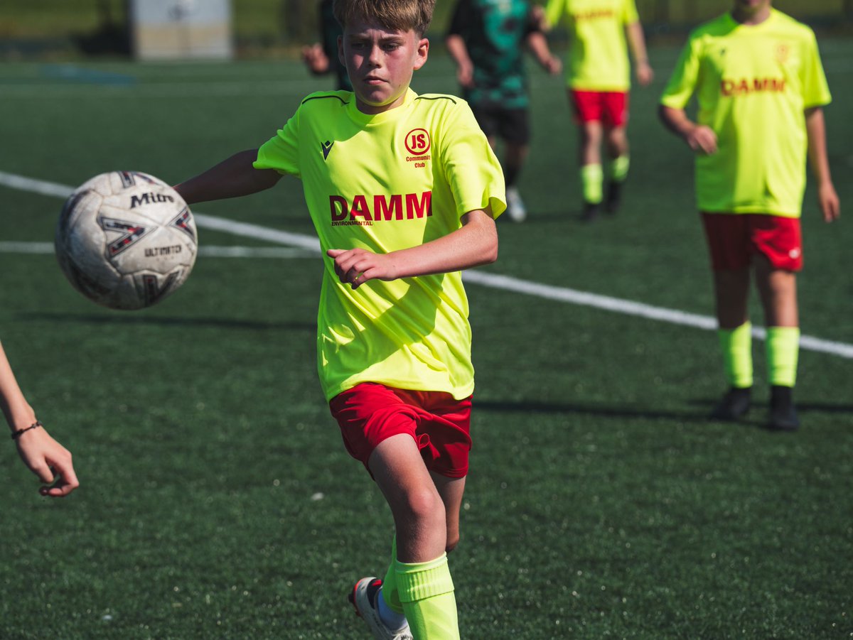 DAMM247's tweet photo. ⚽🌱 Proud to back the next generation! Damm Environmental is sponsoring local junior #FootballTeams for the 25/26 season 🙌

Good luck @JohnSuttonCommunityClub &amp; @GartcairnFC — bring it on! 💪

#SupportingOurCommunity #InvestingInTheFuture #GrassrootsFootball https://t.co/1vTPZza1nP