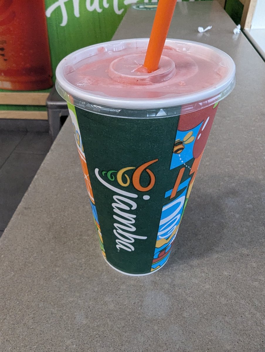 Highlights of the day:

- i have 2 itchy welts on my back
- i got an itchy toe (prolly a bug bite)
- i got an itchy side of knee (also a bug bite)
- jamba juice

ok i go jorse n go eep cuz i got appt in the morning :3