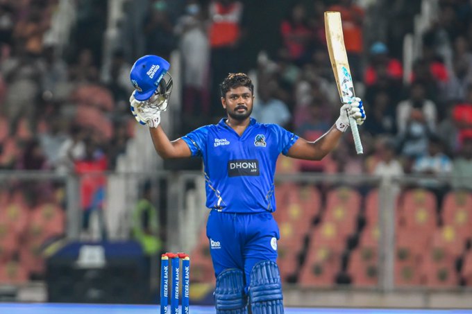 imArshit's tweet image. Sanju Samson is on fire in KCL 2025! 🔥 

As an opener, he’s smashed a whopping 21 sixes in just 3 games! 🤯 

His explosive batting is thrilling fans and setting the stage on fire. 

Can anyone stop this powerhouse? 🏏 

#KCL2025 #SanjuSamson #SixMachine