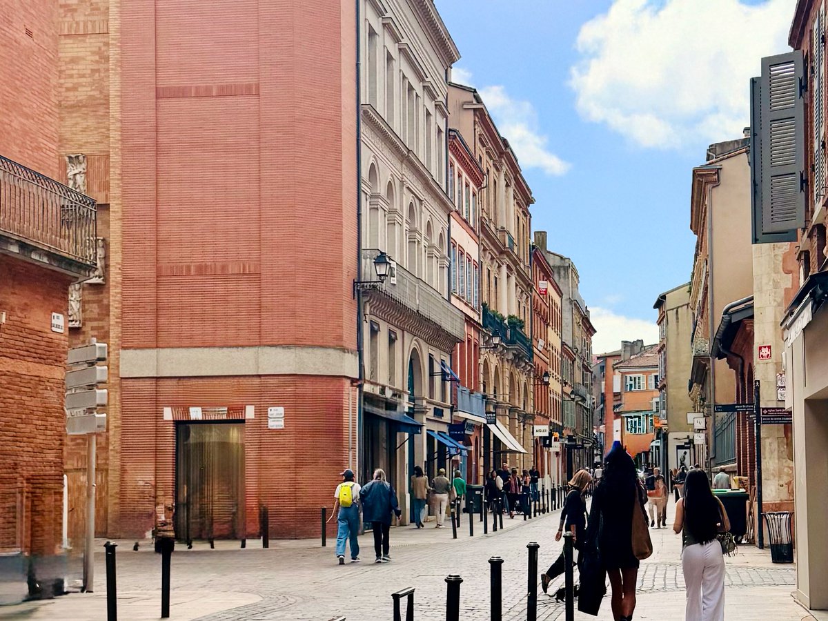 medinbox's tweet photo. 🚀 Medinbox is growing! Since June, we’ve opened a 3rd office in Toulouse, right in the heart of the Pink City. 
More space, more collaboration, more innovation, all to better support medical teams worldwide. 
The journey continues… 

#Medinbox #HealthTech https://t.co/moTaVumri4
