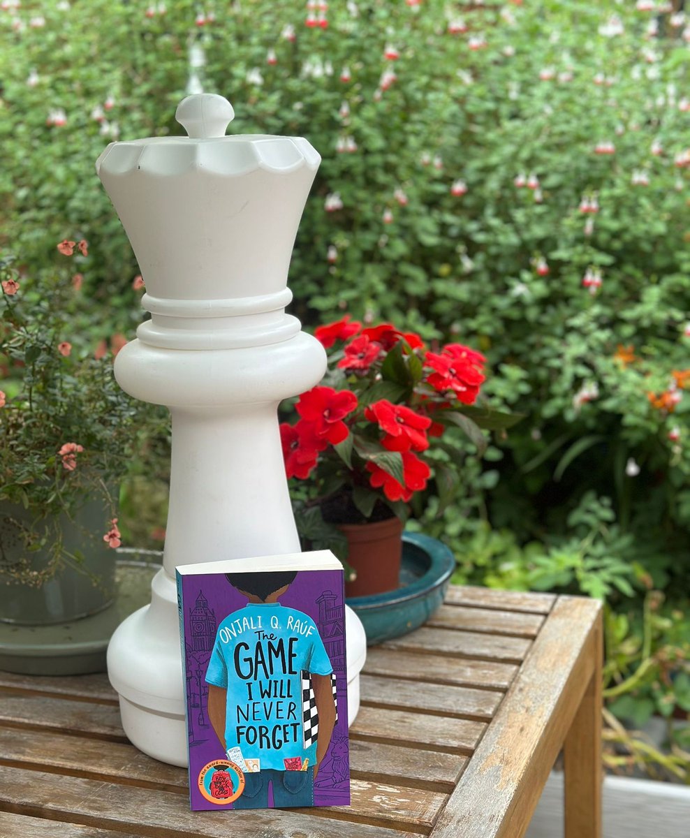 It's Publication Day for my brand new book baby today.

But I now know from experience that many of my gorgeous readers won't know that.

The (legally protected) "belief" that #women exist as a sex holds Great Power.

To make books invisible.

So lmk if you see this one around👑