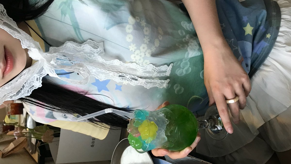 소녀됨의 기본 소양 : 키티 소다 알록달록