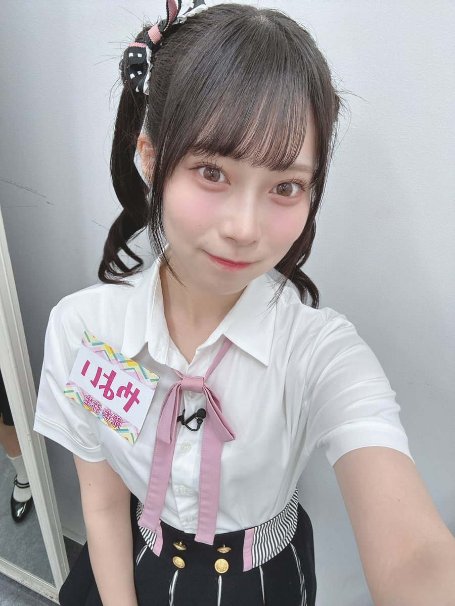 #メラメラNMB48
8期vs 9期めっちゃ面白かったー！！！
弥生ちゃんかわいすぎた🤦🏻‍♂️
最前やったから破壊力抜群でした💥
#龍本弥生