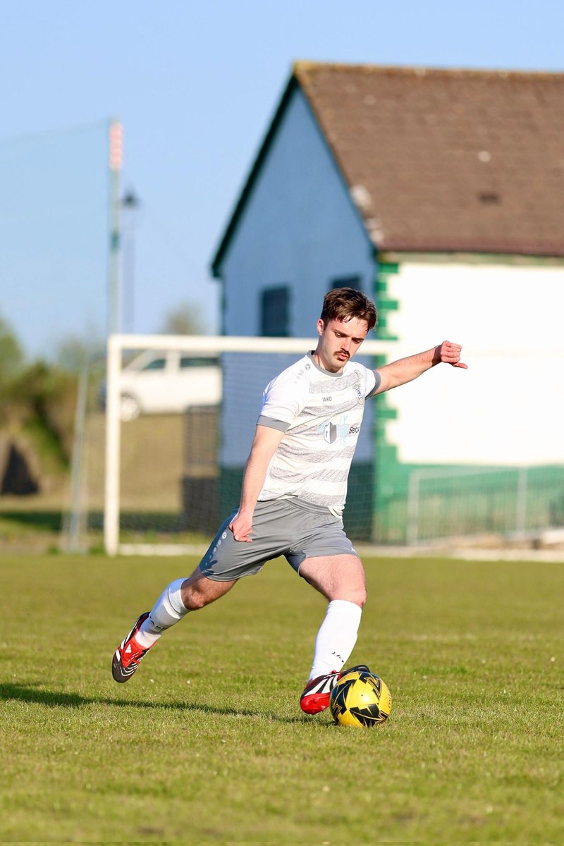 Our men's team are back in action Tomorrow evening in Cranmore. We play Abbey United in Sean Fallon Park at 6.45pm.

#slleague <a href="/DslSligo/">Sligo Leitrim Soccer</a> #GVS