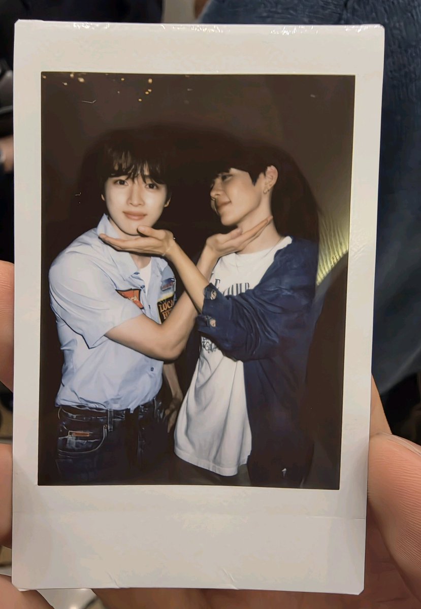 shotaroindo's tweet photo. 250828 #WEVERSEUPDATE

SUNGCHAN WEVERSE POST UPDATE WITH #SHOTARO

"Shotaro dessert"

#쇼타로 #SHOTARO #ショウタロウ #将太郎 #RIIZE #라이즈 https://t.co/V9SPQzpGbu