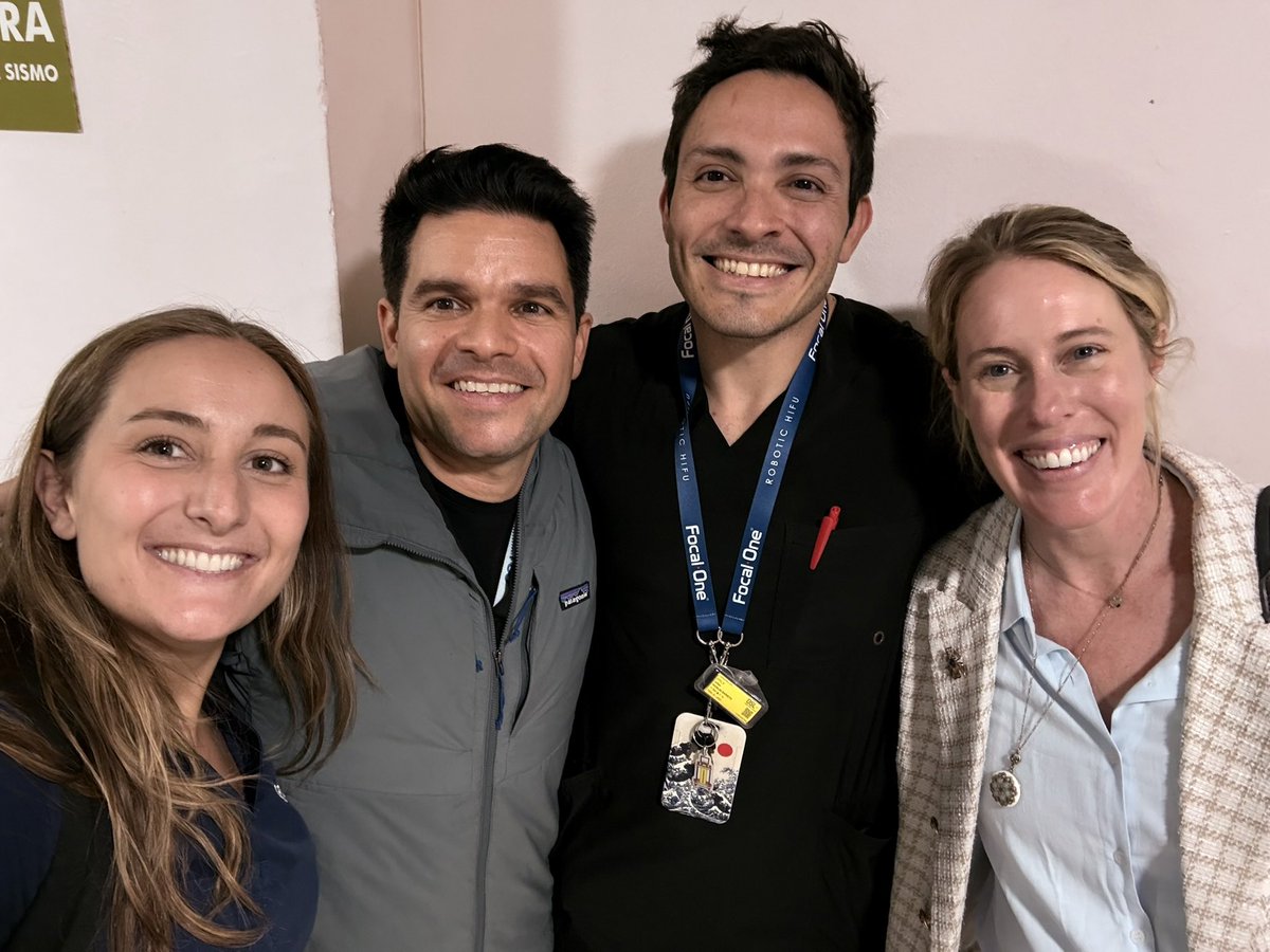 EngineerToTheKT's tweet image. Thank you Dr. @dr_ocastillo &amp;amp; Dr. @arquimedes_rc for launching the @
@ClinicaIndisa Focal One program in Chile! 🇨🇱 Exciting times in South America as teams unite to advance focal therapy &amp;amp; optimize outcomes in prostate cancer. 💪🌎 #ProstateCancer #FocalOne #FocalTherapy…