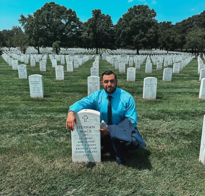 Jay Benson (@0jaybenson) on Twitter photo 