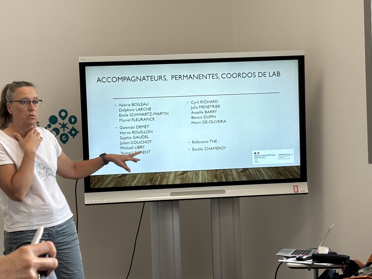 Réunion des accompagnateurs des Vosges de la <a href="/dane_nancy_metz/">DRANE Nancy-Metz</a> 
Des beaux projets pour cette nouvelle année scolaire 💻💿🤖
#TNE88
#AccompagnementVosges