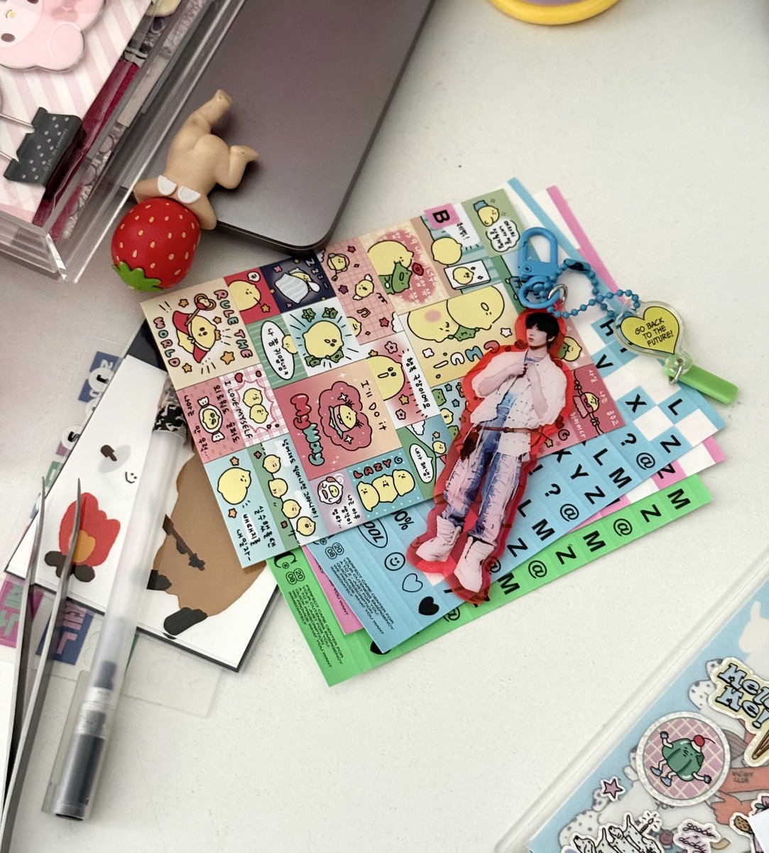 desk tour🙂‍↕️