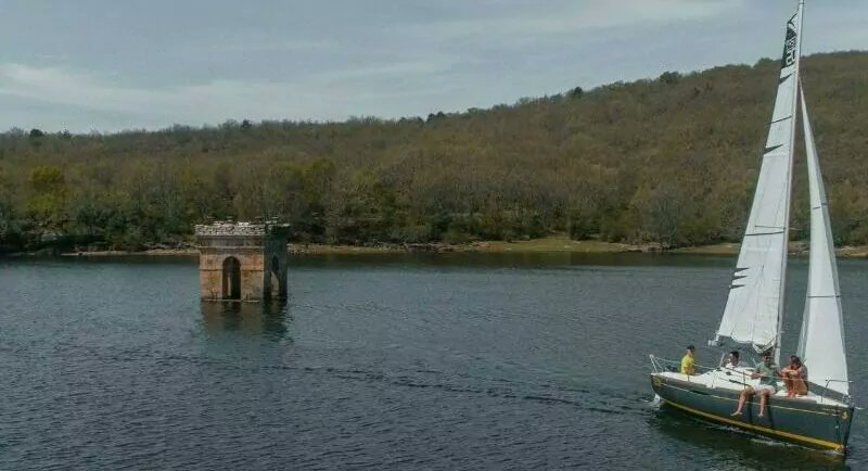 ⛵️✨ Navega y conecta con la libertad del viento

¿Te imaginas un paseo en velero que te lleve a descubrir paisajes únicos desde el agua? En El Cielo de Muriel te ofrecemos la oportunidad de vivir esta experiencia.

📍 elcielodemuriel.com

#PaseoEnVelero #ElCieloDeMuriel