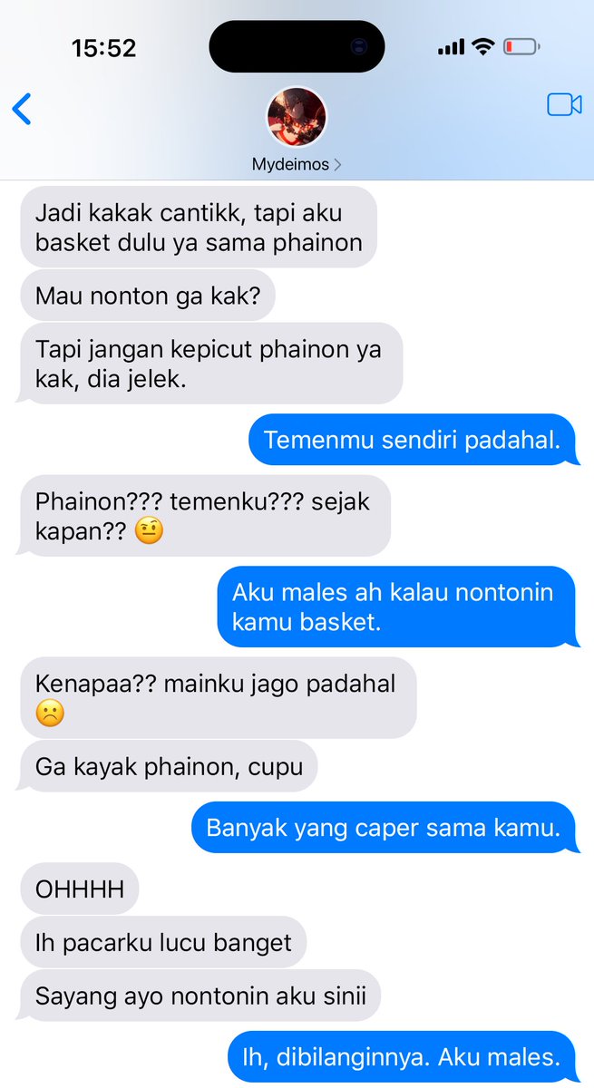 oicamu's tweet photo. #mynaxa asdos anaxa dibujuk pacarnya nonton tanding basket. https://t.co/0hrqB84Aco