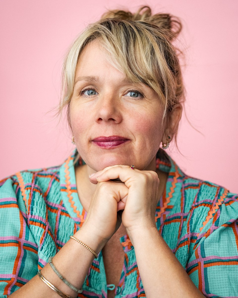🗣️ In conversation with Kerry Godliman 🗣️ 

We're very excited to announce our latest City Lit Fellow, acclaimed comedian, actor, and former student <a href="/KerryAGodliman/">Kerry Godliman</a> ‼️ 

📅 Wednesday 1st October
⏰ 6.30 - 7.30pm
📍 City Lit

Tickets are available NOW: citylit.ac.uk/in-conversatio…