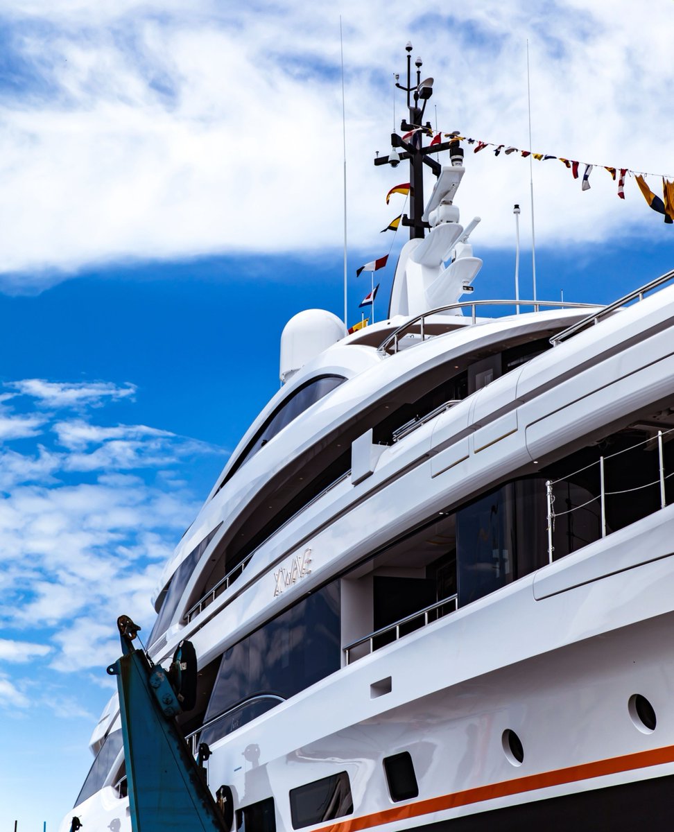 DELIVERED 🎉

We are delighted to announce the successful delivery of XWAVE yesterday at Benetti.

Hull No.15 in the B.Now 50 series, she is the first to feature both interior and exterior design by RWD. 

We wish her owners many happy years on board.⁠