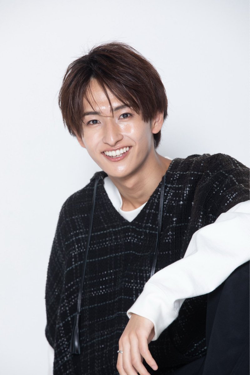 葉山昴出演舞台4点セット+パンフ付 葉山昴 (@kabuto0617) / X