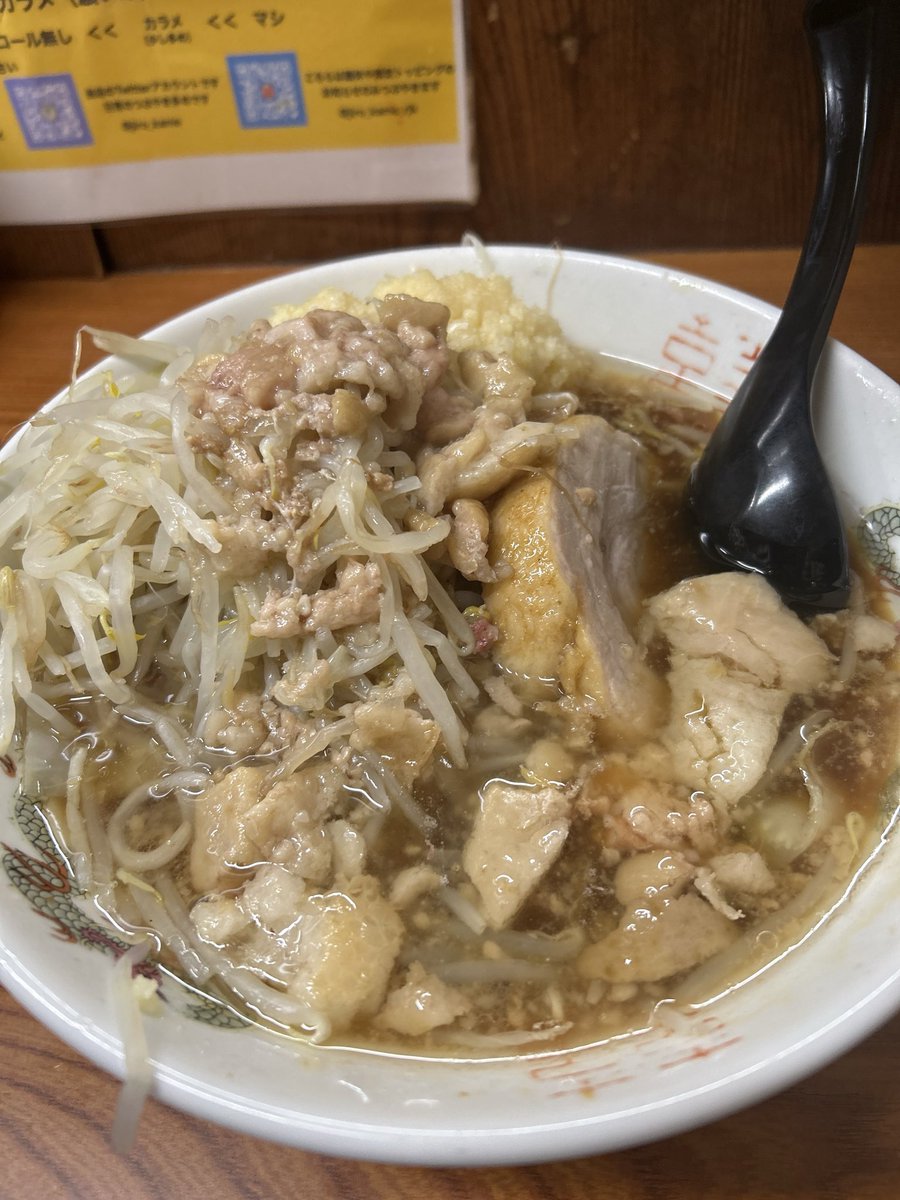 ラーメン二郎亀戸店
つけ麺全部‼️
仕事終わりに亀戸店さんに来てしまった🤤
アブラがまぁーうまい😋麺とアブラ最高です🤤ごちそうさん🫰