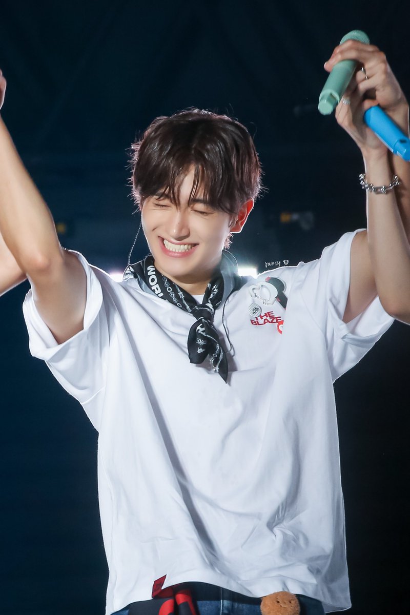 250824 요코하마 📷

영원히 이 웃음을 지켜주고 싶어

#현재 #이재현 #HYUNJAE 
#더보이즈 #THEBOYZ