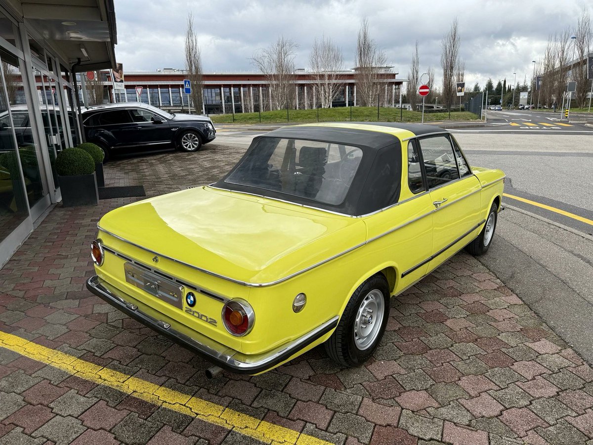 LienhardRacing's tweet photo. 1972 BMW 2002 Targa Baur
Véhicule Vétéran, Carte FIVA, Très Rare, Boîte 5 Vitesses
CHF 39'900.–

©by Carugati Automobiles SA, 1228 Plan-les-Ouates https://t.co/a7qtM7zTPH