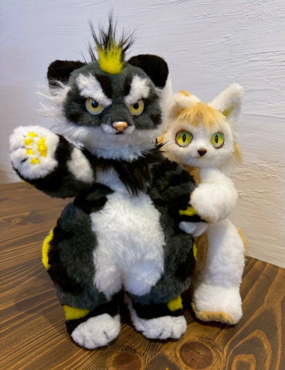 クロガロン tweet media