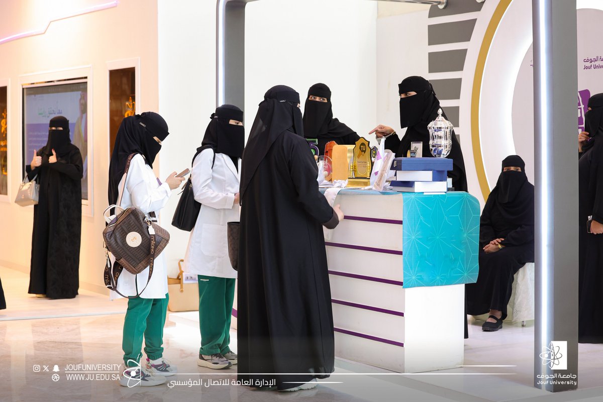 #خبر |
#جامعة_الجوف تنظم معرضًا تعريفيًا للطالبات المستجدات، ضمن سلسلة مبادراتها التي تهدف إلى تعزيز تجربة الطالبات المستجدات وتسهيل اندماجهن في البيئة الجامعية، وتهيئة بيئة تعليمية محفزة ومتكاملة.
ju.edu.sa/news-2708251