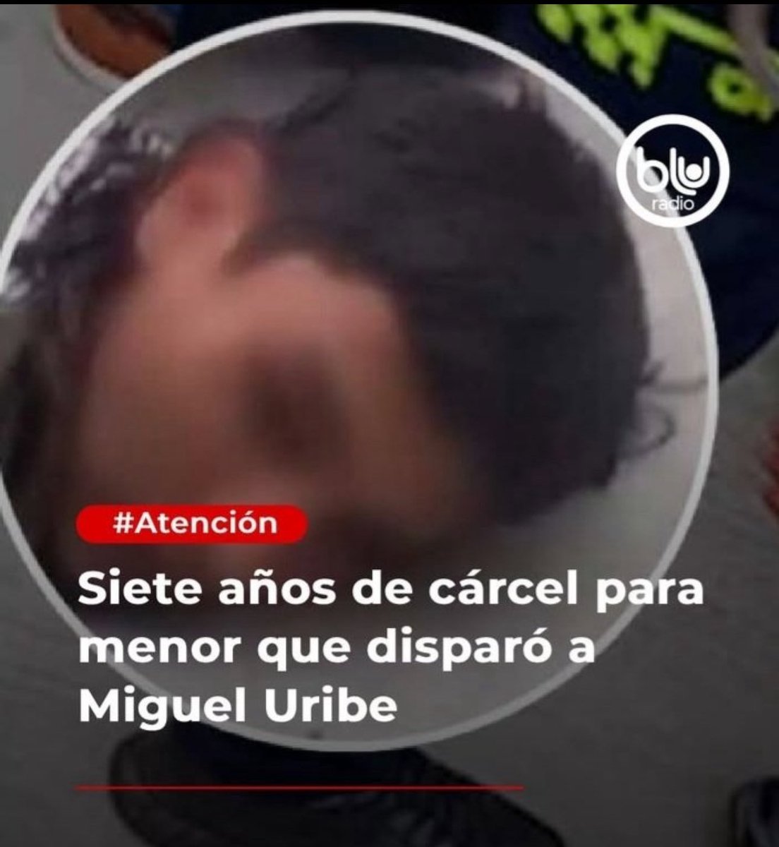Buenos días, mi gente trabajadora, feliz jueves. Ahí va el poema del día.

La toga vendida y la patria herida
                               👇
 Mientras al criminal que a Miguel asesinó,sólo siete años  la justicia le dio,un castigo mezquino frente a un acto inhumano,vergüenza