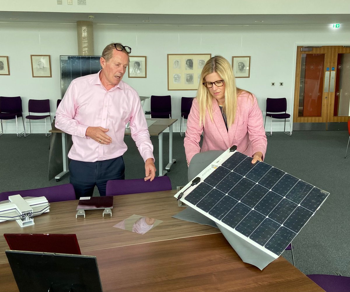 elliereeves's tweet image. Great to visit @PolysolarPV, an innovative company producing lightweight solar panels 🌞🔋

Labour is committed to harnessing the clean energy transition to boost our energy security, cut bills, and create good jobs across the country.
