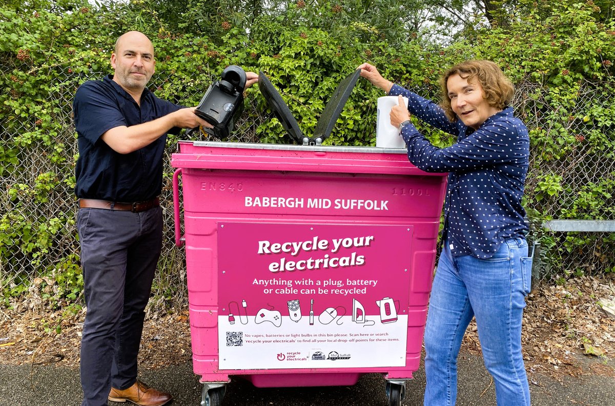🔌 Never bin your broken electricals - recycle them instead ♻️

You can now recycle your small broken electricals at one of six pink bins, located in Babergh at: