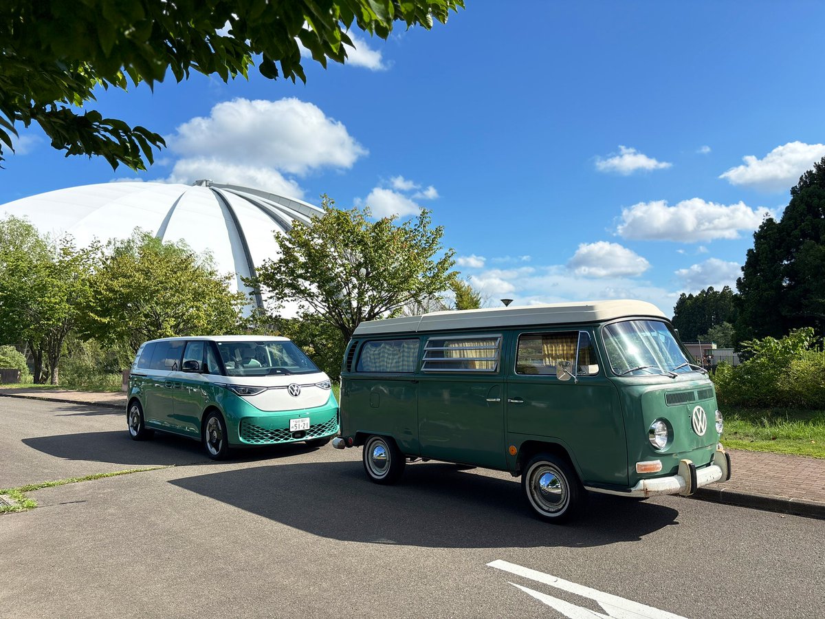 jwerks15's tweet image. 約半世紀でここまで進化しました！
57歳差だから親子というより、お爺ちゃんと孫だな（笑）　

#idbuzz
#baywindowbus