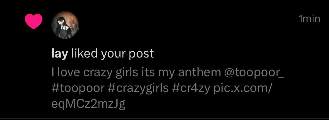 cr4zypeep's tweet photo. The crazy girls queen liked my post i win 🖤
#cr4zy #toopoor https://t.co/QlwM9Zq85Z