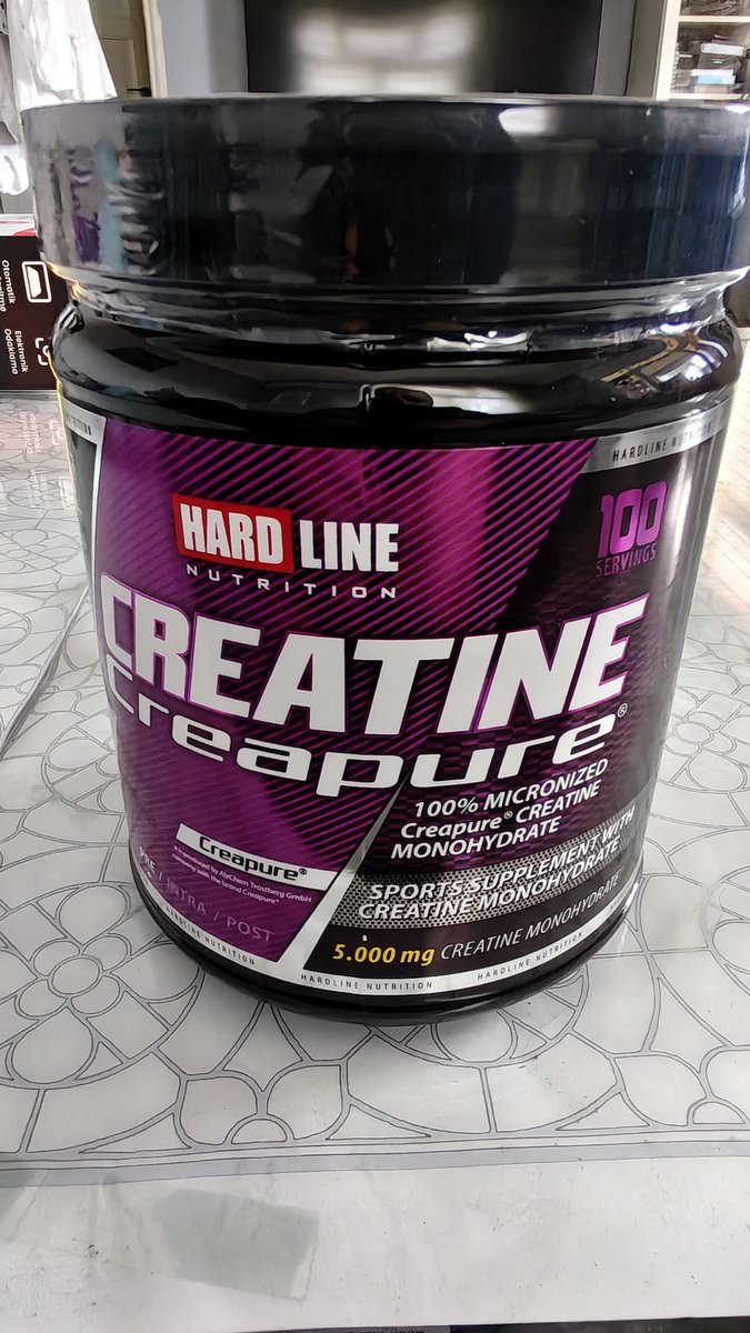 Creapure sertifikalı yani %100 onaylı Creatine Monohydrate bakalım nasıl etki bırakacak.  Ölçek 3gr değil doğrusu 5gr almak #creapure #créatine  #hardline #supplement