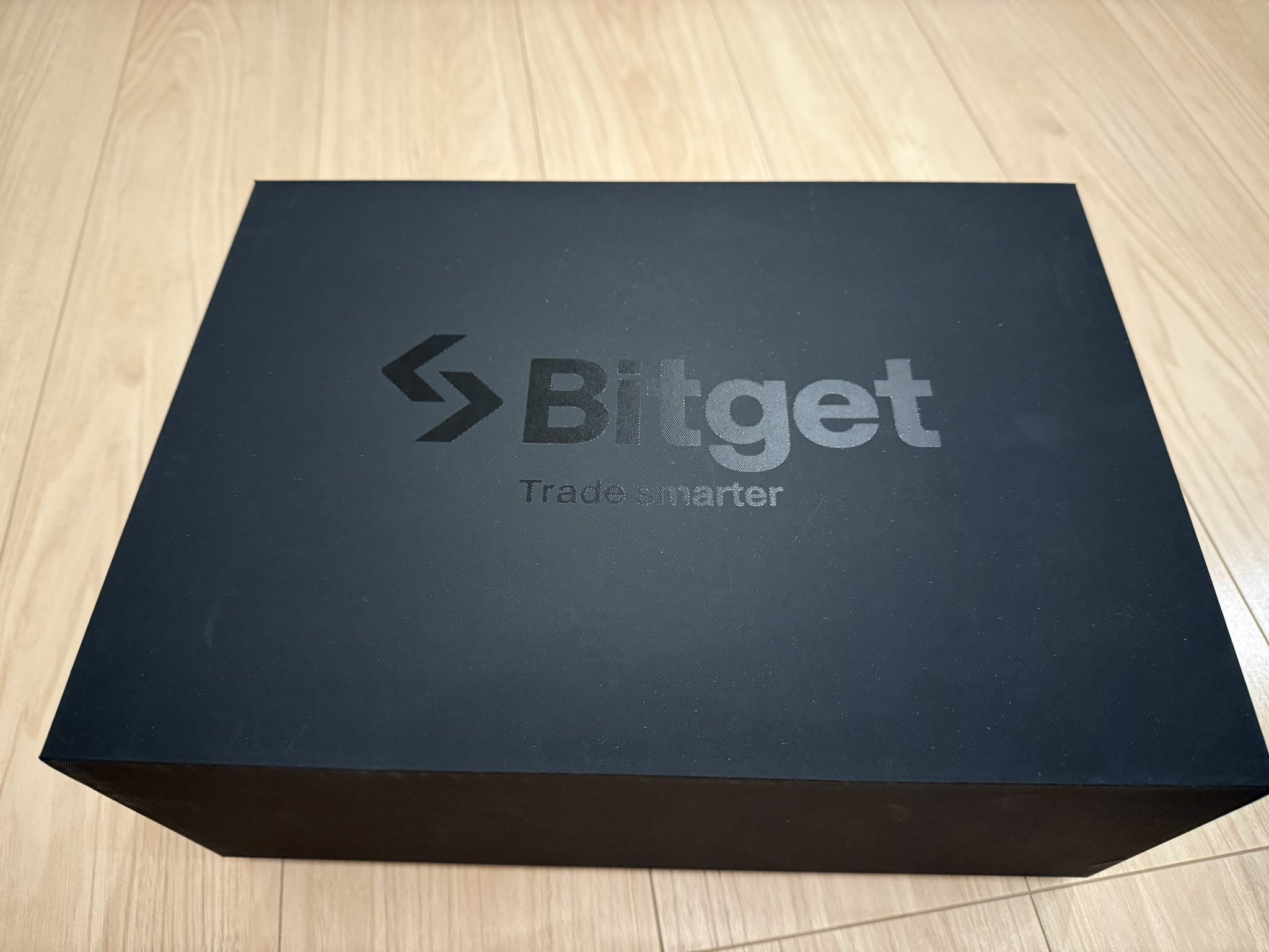 【新品未開封】【非売品】Bitget 仮想通貨取引所　スケートボード 新品未開封 スケートボード スケボー ブルーグリーン Bitget