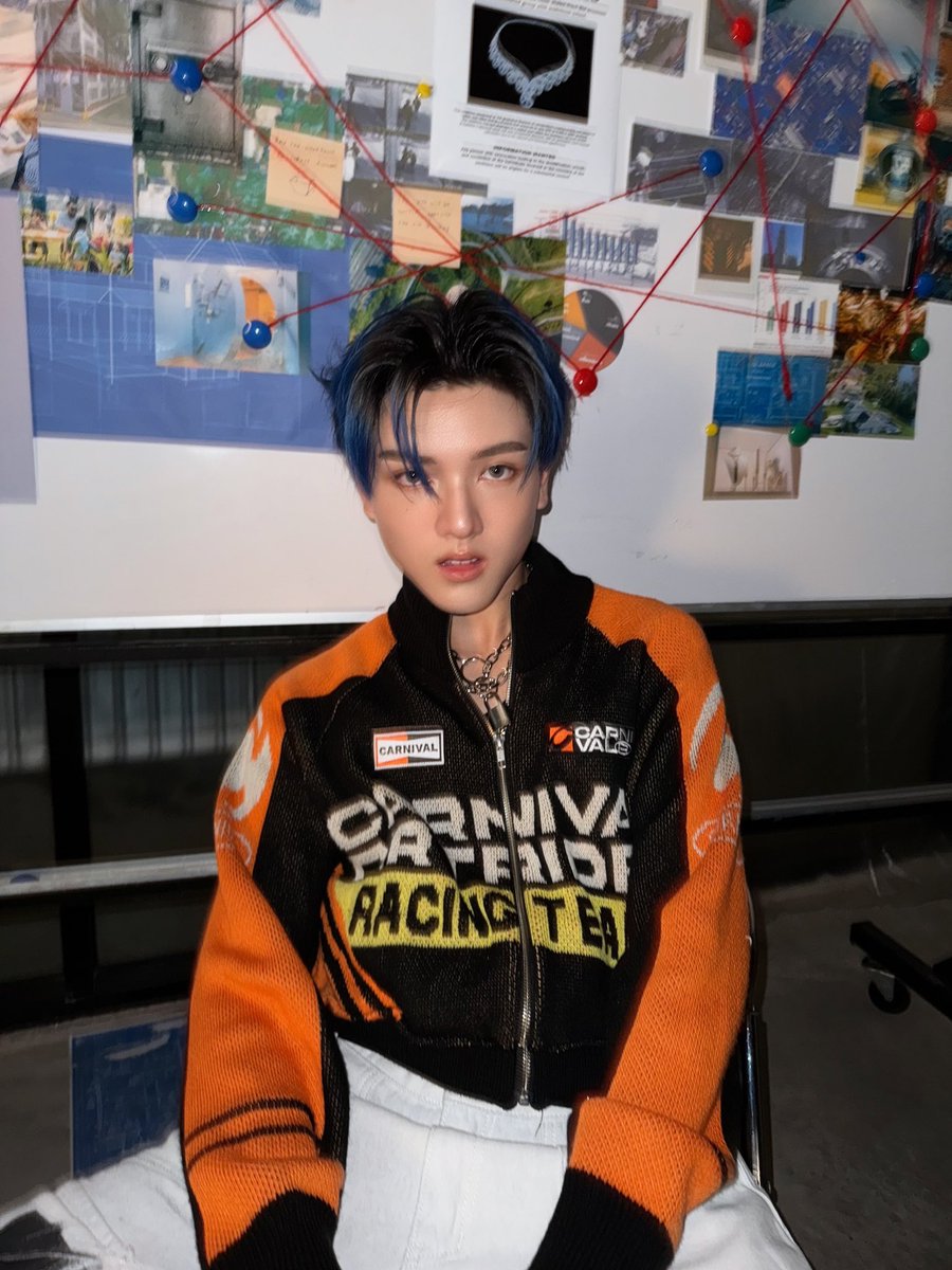 ใครชอบหนุ่มชุดส้ม 😌

#CHEESEchayapol 
#DICE_BILLIONAIRE_MV
#DICE_BILLIONAIRE
#DICE_SONRAY