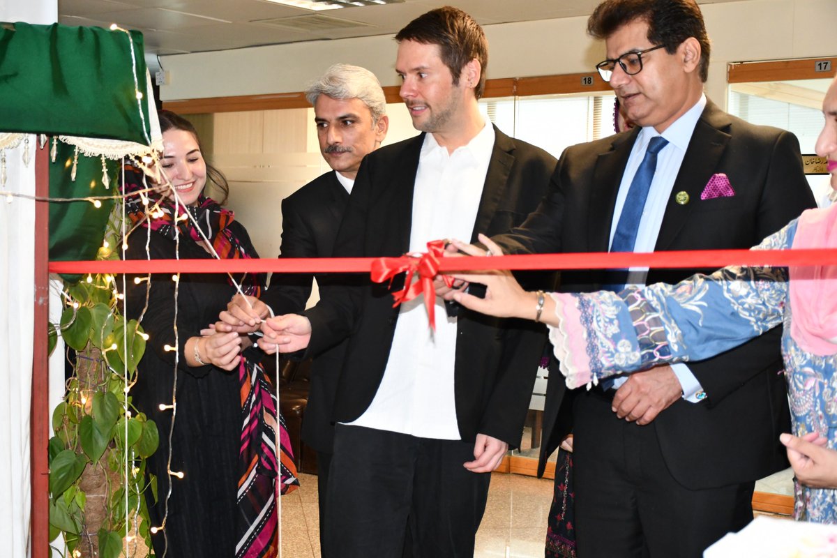 Trilateral agreement between OEC, GIZ &amp; QAU signed on 28/8/2025. A  milestone to cover advisory services for migration to Germany and EU member states through a desk established in OEC HQs. With QAU's academic strength, OEC as a migration expert and ZME's technical support
#QAU