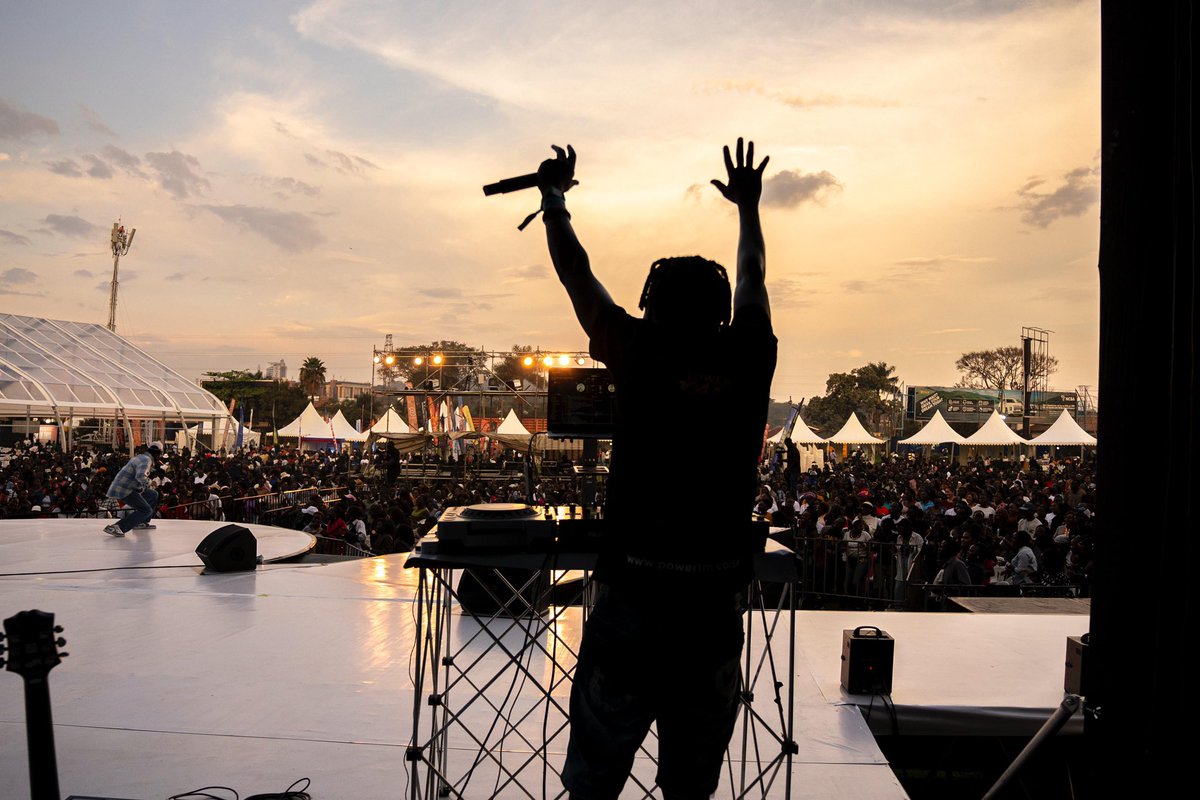 The real party is happening right NOW at Lugogo Cricket Oval.
#MoreThanThisUg #GuguddeTvUganda