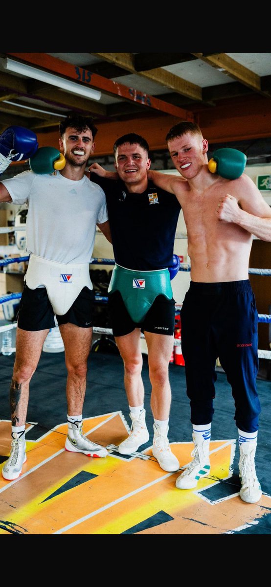 Great having Reece Lynch up AAA today to spar with <a href="/ArthurMachlan/">Machlan Arthur</a> &amp; <a href="/LukeBibby7/">Luke Bibby</a> brilliant to watch. The Scots are coming! 🏴󠁧󠁢󠁳󠁣󠁴󠁿🥊