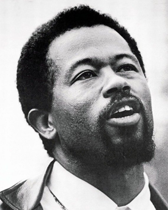 1976 Live tweet media