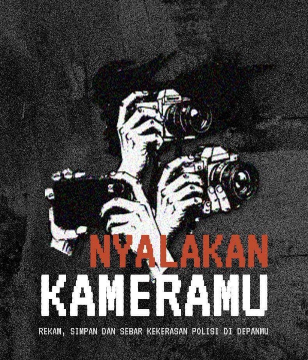 loftlow's tweet photo. jangan takut buat nyalain kamera nya dan sebar ke seluruh sosial media, mau berhadapan dengan Polisi atau TNI. Orang yg bersenjata dan berseragam selalu merasa punya kuasa!
A.C.A.B! POLISI PEMBUNUH. https://t.co/rVsSDvgIha