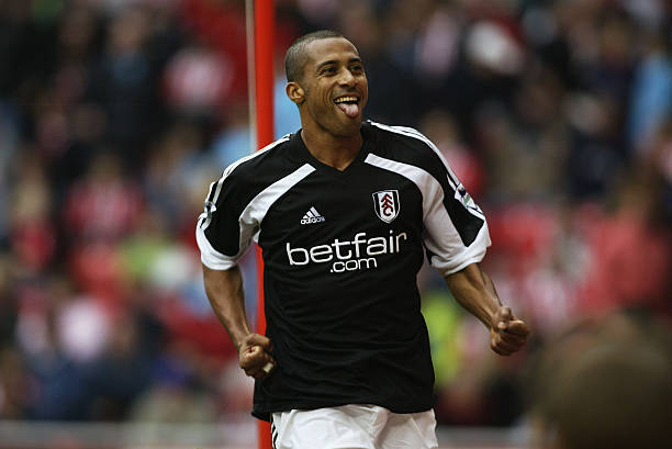 HammyEnd's tweet photo. #OTD in 2001, Fulham finally signed Steve #Marlet for £11.5m from Olympique Lyonnais.
The French forward scored 11 goals in 54 games for the Whites between 2001 and 2004.
https://t.co/QytJAFNfDD
#ffc #coyw https://t.co/qeMRW3BNij