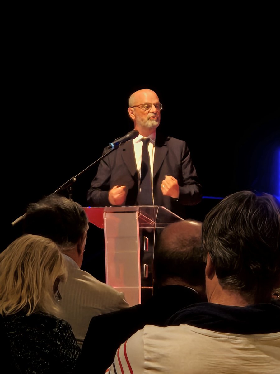 Université d'été <a href="/LabRepublique/">Le Laboratoire de la République</a> , trois jours pour débattre et réfléchir à l'idéal de société pour notre République sur tout son territoire.